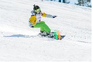 Спортивная школа «Нечкино» объявляет набор детей от 8 до 13 лет на обучение катанию на горных лыжах и сноуборде!